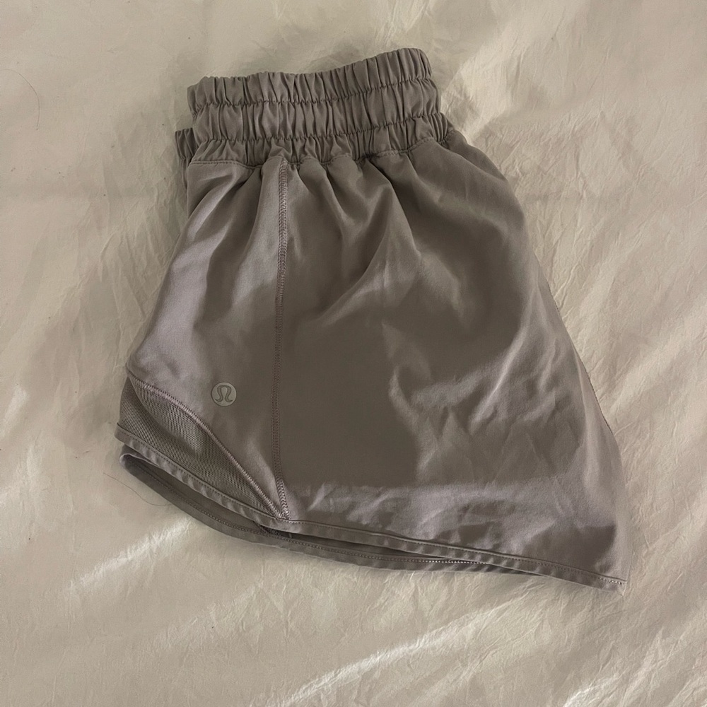 LULULEMON HOTTY HOT SHORT